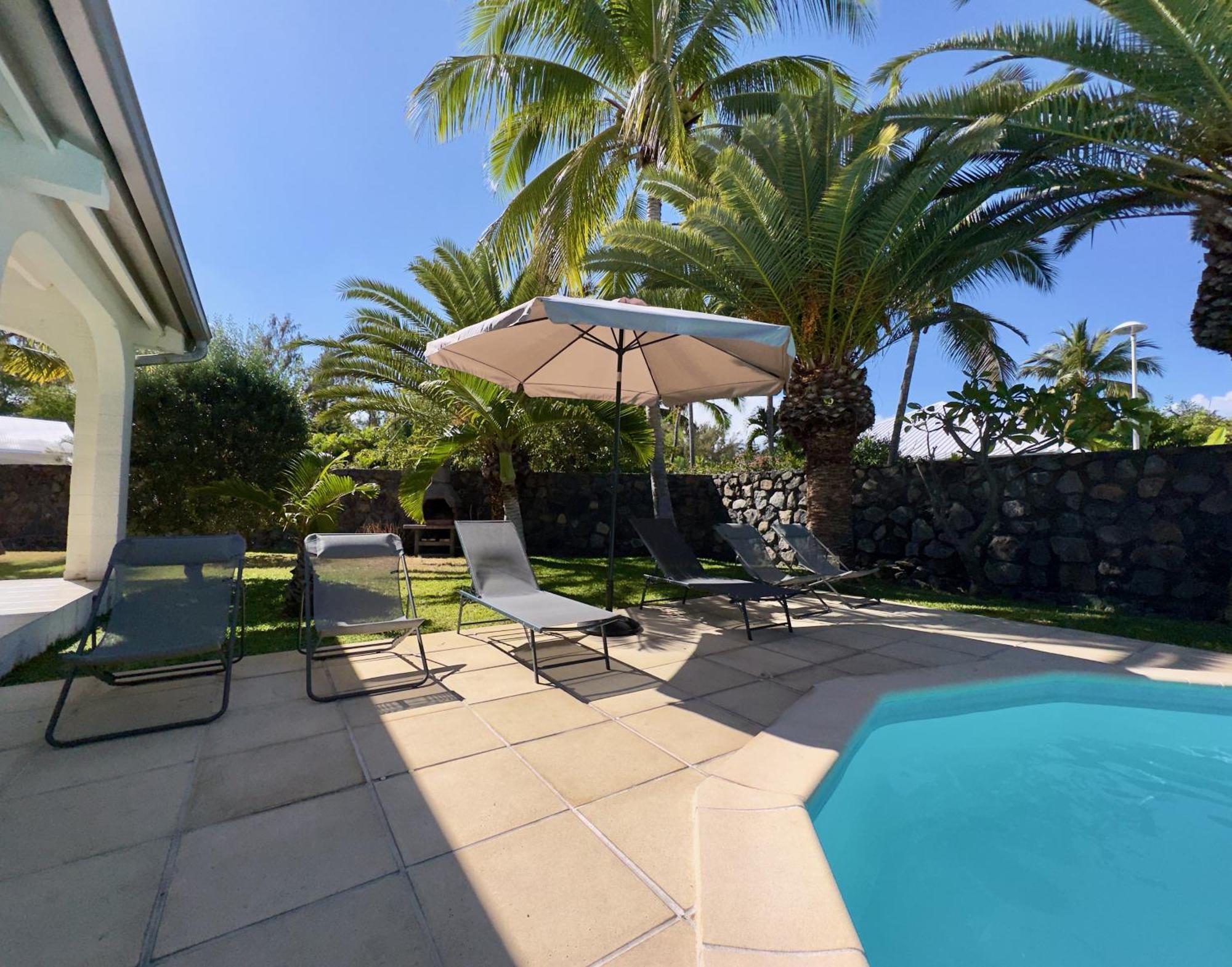Maldives - Villa Avec Piscine En Plein Coeur De L Hermitage แซ็งต์-จีลส์-เลส์-แบ็งส์ ภายนอก รูปภาพ